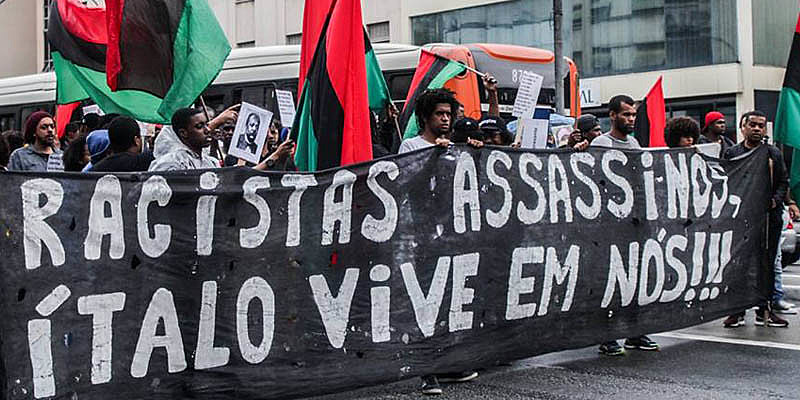Vítimas da violência policial, como a criança Ítalo, foram recordadas durante a marcha, realizada no dia 20 de novembro