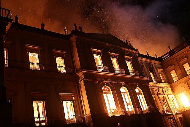 O Museu Nacional espera reabrir parte do prédio em 2022