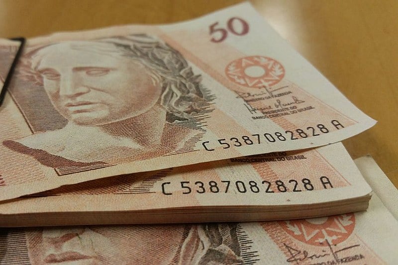 No Brasil, ricos não pagam impostos sobre grandes fortunas e patrimônios