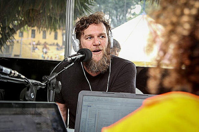 Otto disse que está emocionado e considera uma honra cantar em um evento da MST