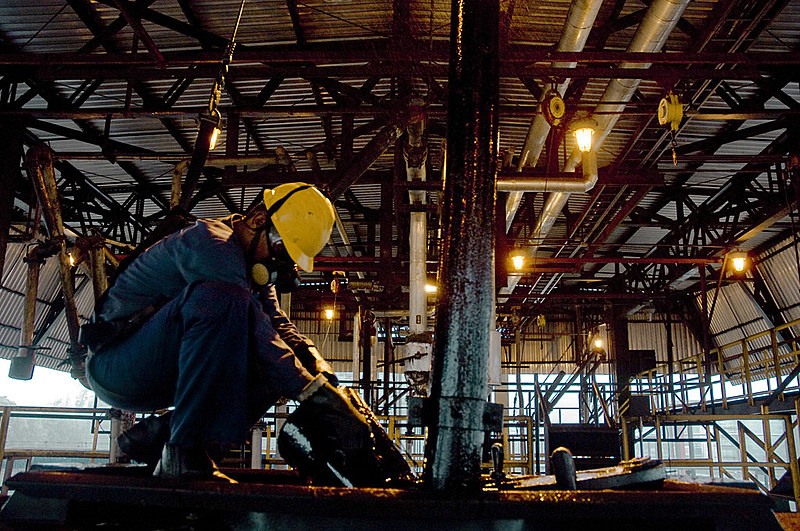 A LUBNOR é a única refinaria brasileira a processar um tipo específico de petróleo, o naftênico.