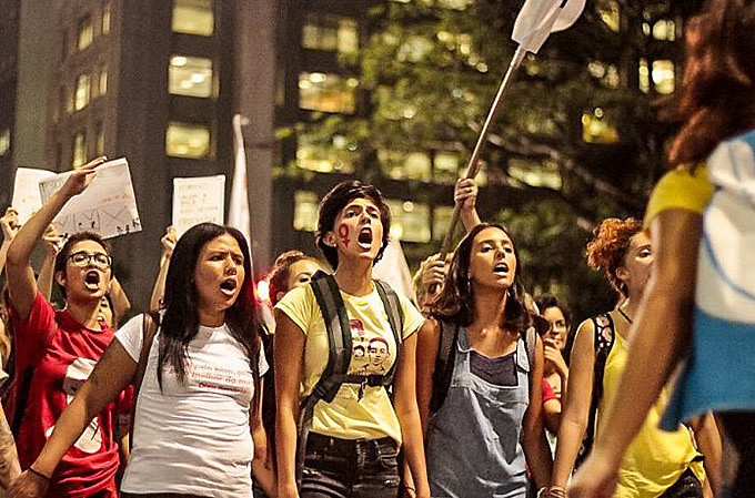 "O desfecho desta história não está dado, vai depender fundamentalmente da resposta de nossa classe."