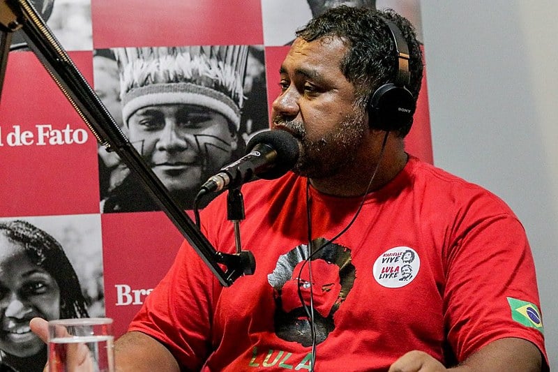 Primeiro convidado do programa Brasil de Fato, João Paulo Rodrigues, da Direção Nacional do MST, fala sobre agricultura familiar