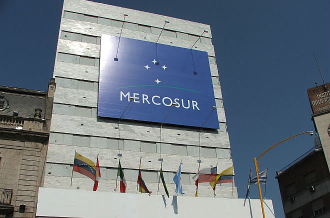 Segundo as normas do bloco, a Presidência rotativa, que foi ocupada recentemente pelo Uruguai, corresponde à Venezuela até dezembro de 2016.