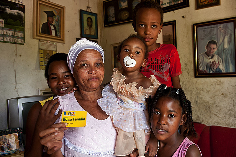 Hoje o benefício chega a 13,9 milhões de famílias, atingindo quase um quarto da população brasileira
