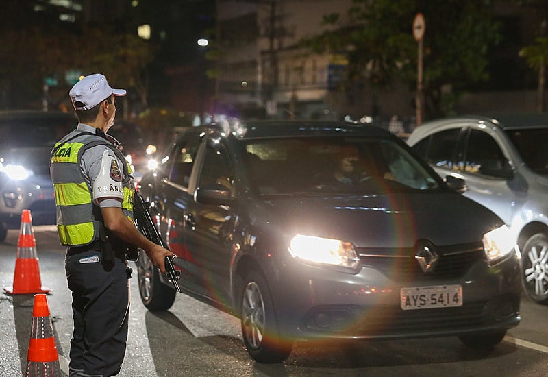 Polícia Militar realiza Operação Direção Segura em bares do Itaim Bibi