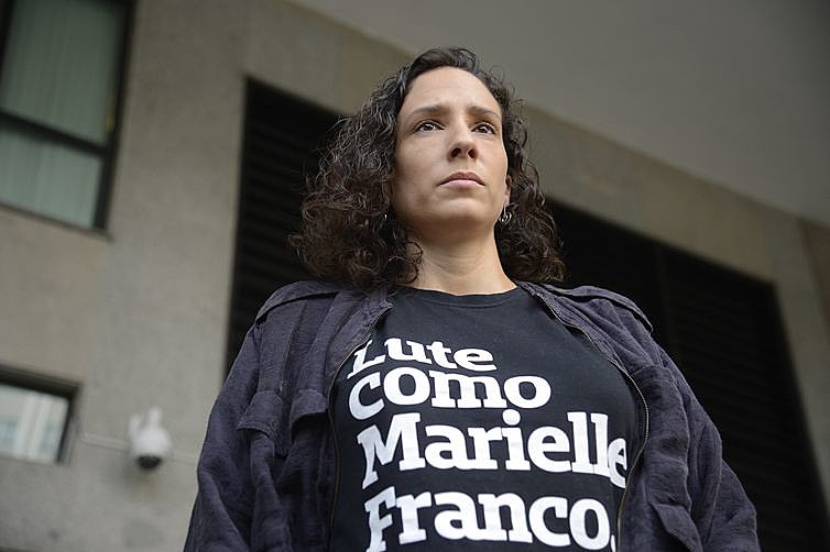 Mônica relatou que foi perseguida por um carro e abordada por um homem na rua, ela prestou depoimento ontem (6) na Delegacia de Homicídios