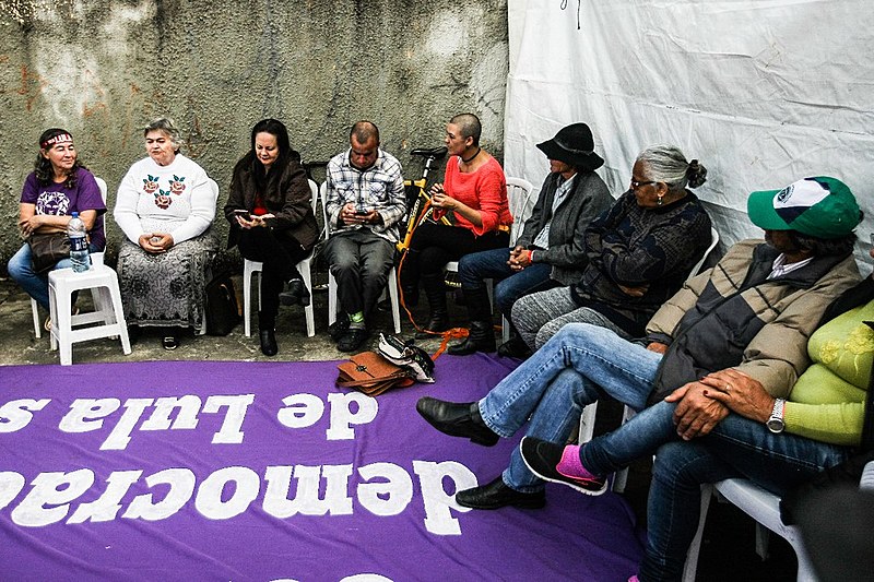Participantes do debate "Desigualdades sociais no campo e na cidade"