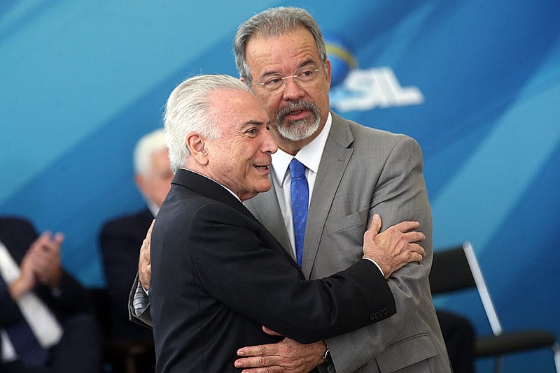 No passado, Jungmann militou no PCB.