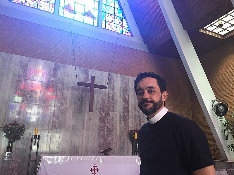 "A gente não vê isso [discurso de Bolsonaro] dentro do evangelho de Jesus", diz.