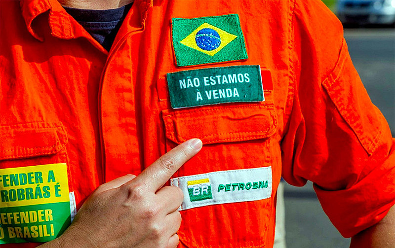 Petroleiros condicionam a assinatura de um acordo à inclusão das subsidiárias e da Araucária Nitrogenados