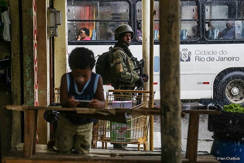 "Política de armar a população tende a ser um tiro no pé a piorar muito a situação da segurança pública no país", diz Daniel Misse