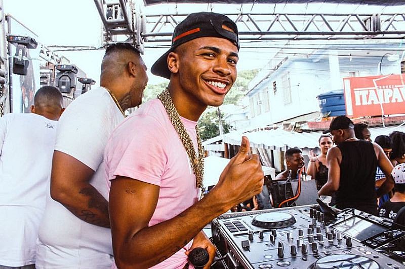 DJ e empresário do Baile da Gaiola está preso desde março deste ano