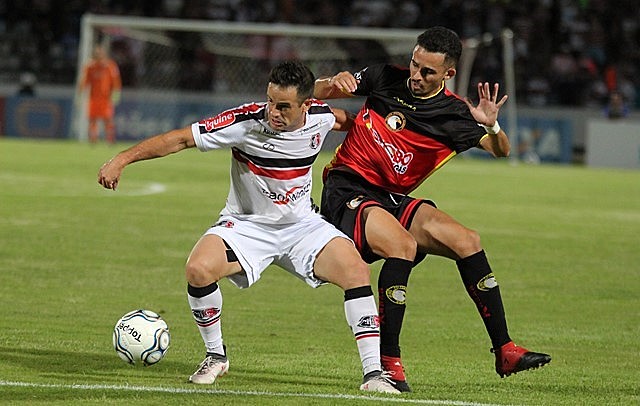 Em grande fase, o atacante Pipico desfalca o Tricolor contra o Cancão de Fogo