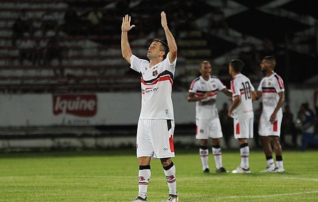 É praticamente impossivel parder a vaga, já que há uma distância de nove gols com o Confiança.