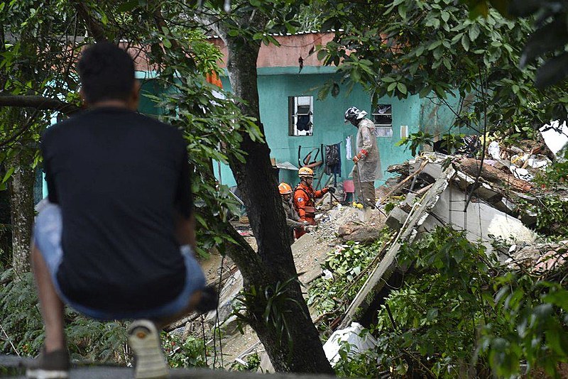 O temporal deixou 10 pessoas mortas, mais de 780 pontos do município ficaram sem energia e diversos bairros completamente alagados