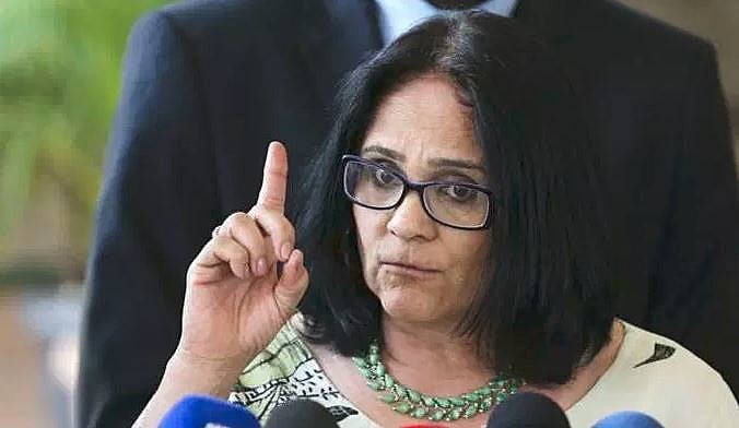 Damares Alves, ministra da Mulher, da Família e dos Direitos Humanos