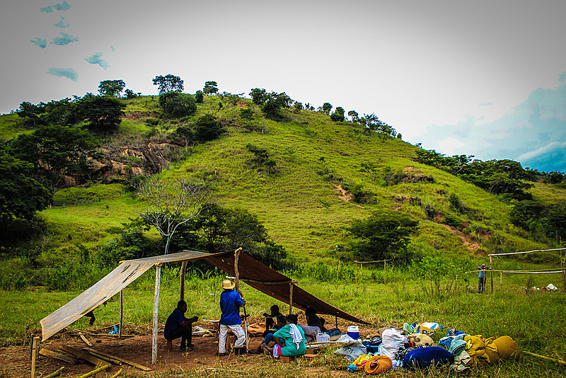 Povos tradicionais e os acampados e assentados da reforma agrária são os grupos que enfrentam as maiores dificuldades de acesso aos serviços