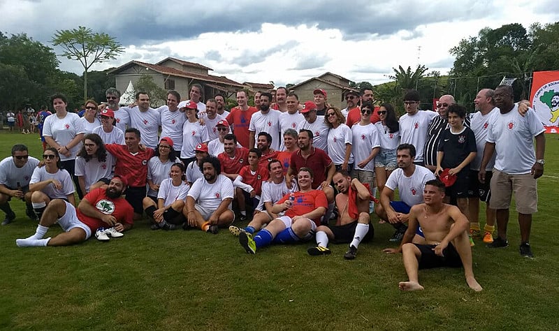Prerrogativas ganha o jogo por 7 a 1 contra o Democracia