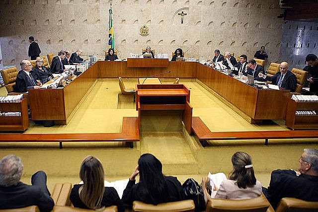 La mayoría de los ministros decidió garantizar la libertad de Lula hasta el juicio definitivo de su habeas corpus