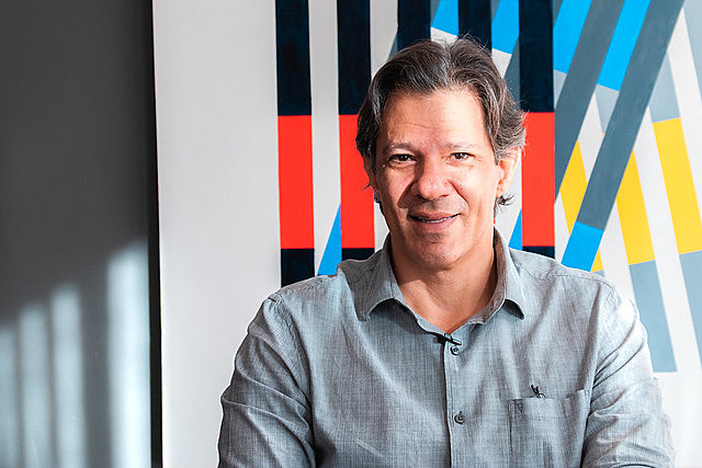Fernando Haddad é ex-ministro da Educação (2005-2012) e ex-prefeito de São Paulo (SP) e foi candidato a presidência da república (2018)