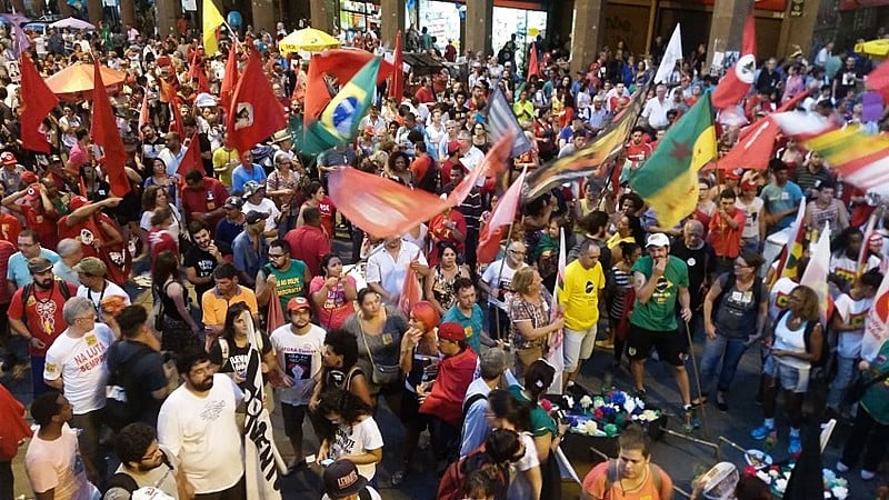 Concentración contra la destitución de Dilma en la ciudad de Porto Alegre en abril de este año.