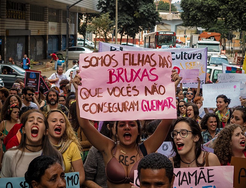 Ato teve início na Praça da Estação e dispersou no centro da capital mineira