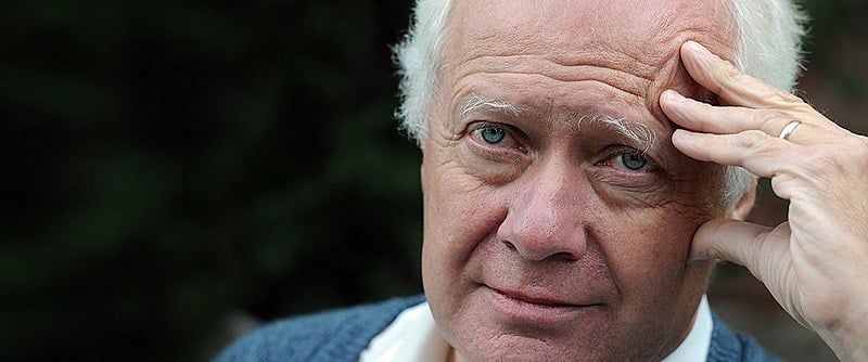 Pat Mooney estuda o envolvimento corporativo em novas tecnologias, como a geoengenharia, a nanotecnologia e a biologia sintética