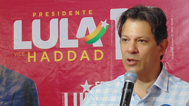 Fernando Haddad, candidato a vice-presidente na chapa de Lula, durante evento da área de educação