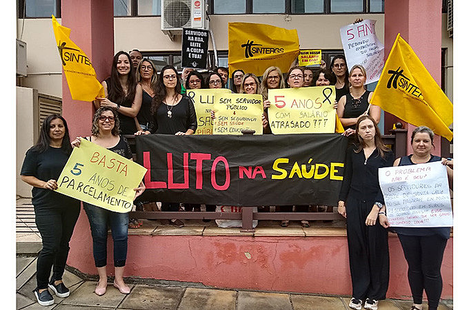 Em greve, servidores da saúde estão mobilizados, mantendo apenas serviços essenciais no estado