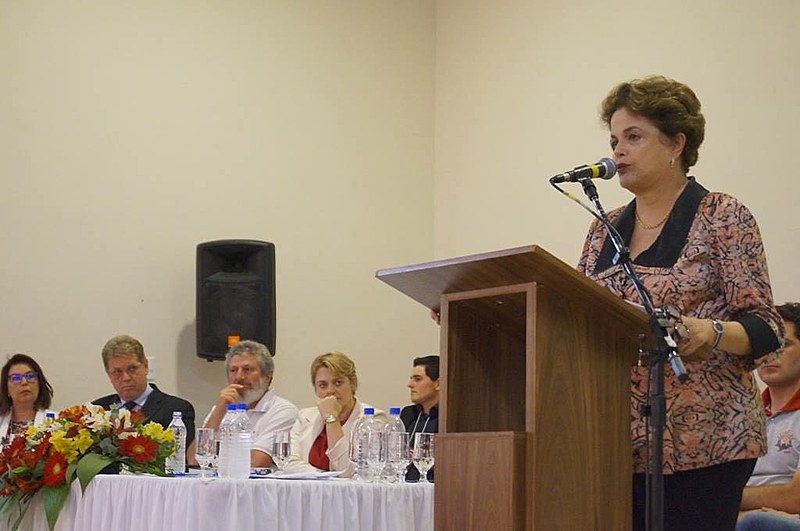 Ex-presidenta estava com a voz rouca, em decorrência de uma agenda repleta de eventos