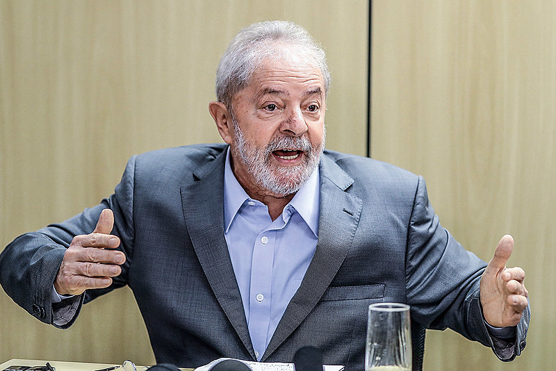 O ex-presidente Lula permanecerá em Curitiba até o julgamento de seu habeas corpus