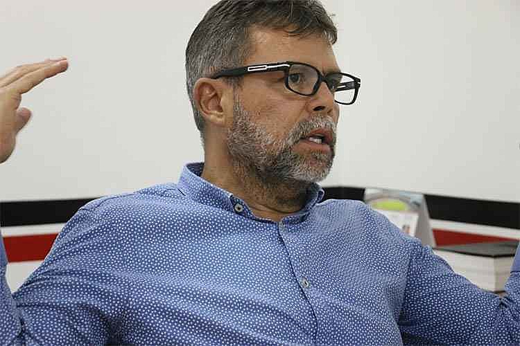 A história do Santa Cruz é dividida em grandes dilemas