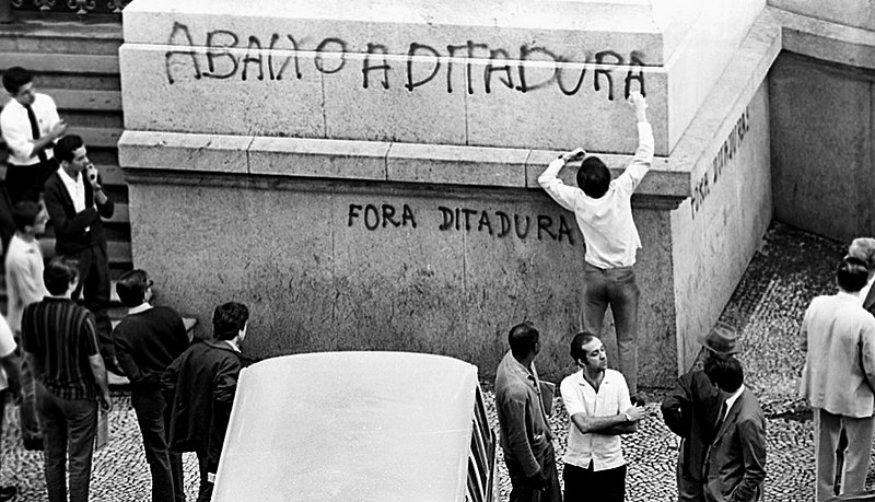 Documentos da CIA revelam que io governo militar autorizou a execução de opositores