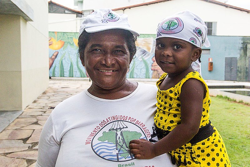 Creusa Campelo herdou da mãe e da avó a atividade de catadora de caranguejo. A prática se tornou inviável desde dezembro de 2015