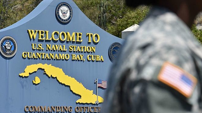 Segundo Hernando Ospina, os cubanos convivem com Guantánamo como parte da paisagem, apesar de acreditam que o território deve voltar à Cuba