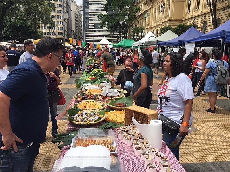 Em São Paulo, refeições foram preparadas com alimentos cultivados em hortas urbanas, terras indígenas e assentamentos do MST