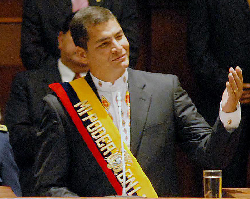 Para o ex-presidente do Equador Rafael Correa, a revogação do status de asilo de Julian Assange é ilegal e contraria a Constituição do país
