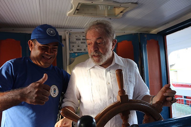 Gisilmo não se afastou do leme em nenhum momento durante a travessia entre Neópolis (SE) e Penedo (AL).