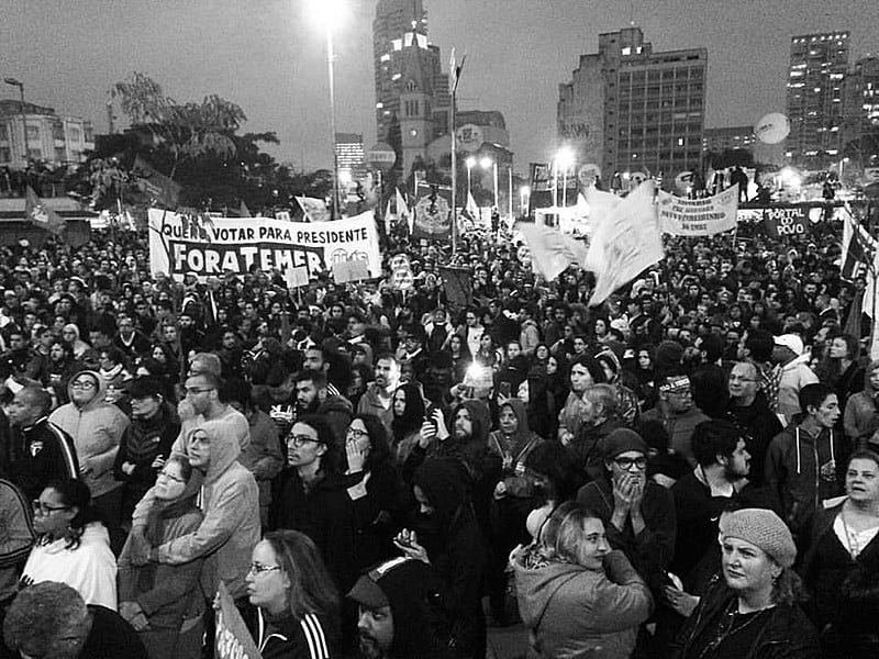 No Largo da Batata, 70 mil estiveram presentes; no total 35 milhões pararam o trabalho