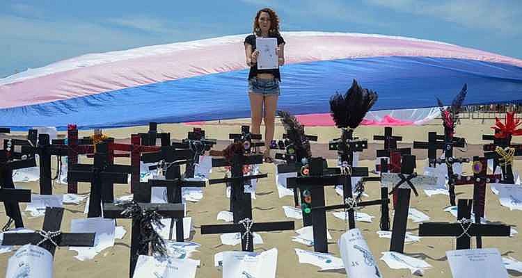 Além do elevado número de mortes, o assassinato de transexuais chama atenção ainda em razão da brutalidade de suas circunstâncias
