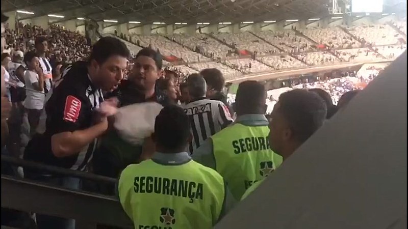 Segurança Fábio Coutinho sofreu ofensas racistas no clássico entre Atlético-MG e Cruzeiro no último domingo (10)