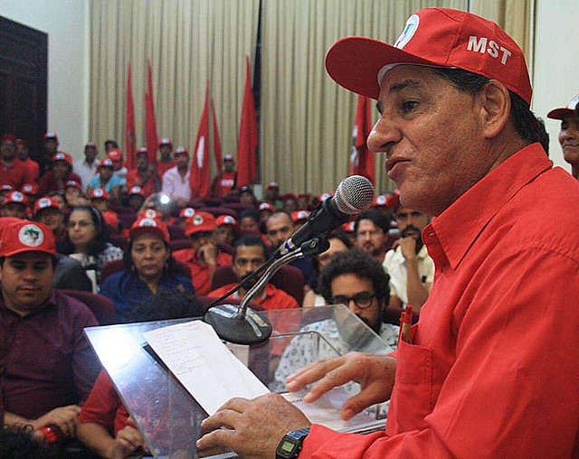 La huelga de hambre de los siete militantes de los movimientos populares en Brasil recibe apoyos diarios de sus partidarios