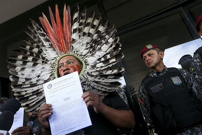 Indígenas protestam contra medidas do governo Bolsonaro