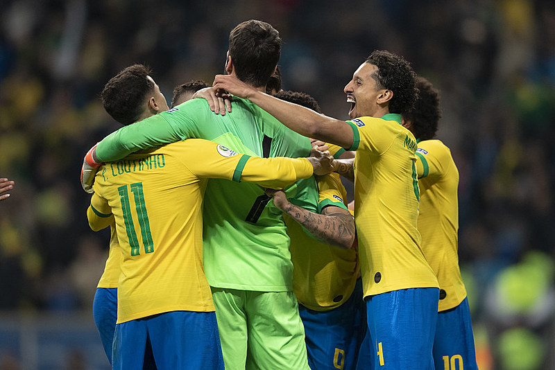 Jogo foi decidido nos pênaltis, com a vitória dos brasileiros por 4 x 3