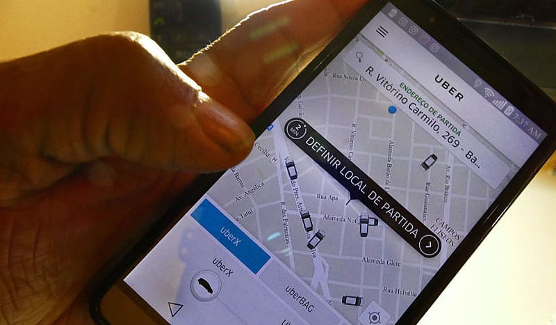 Nas redes sociais, internautas relatam a exclusão dos apps
