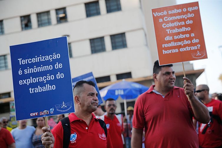 Reforma levará a uma mudança profunda no que conhecemos hoje por sindicatos e as negociações coletivas entre essas entidades e empresas
