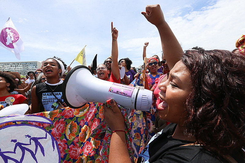 No Brasil, 4,8 entre 100 mil mulheres são vítimas de feminicídio