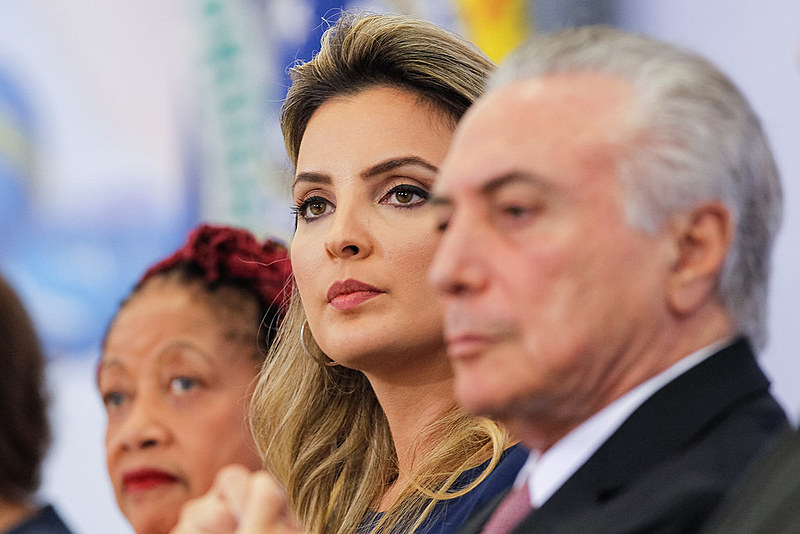 Temer, num gesto de rara abrangência política, conseguiu desagradar aliados, adversários e todas as mulheres não recatadas do mundo.