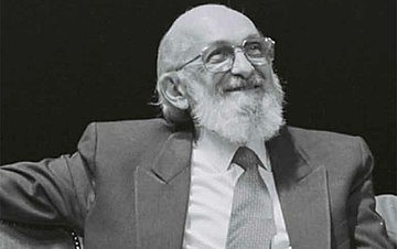 Este ano, Freire está sendo considerado nos Estados Unidos como o terceiro intelectual de todo a história
